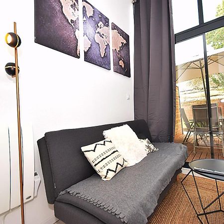 Апартаменты Hyper Centre Valenciennes - Wifi - Terrasse - Tramway - Lerelaisdodile2 Экстерьер фото