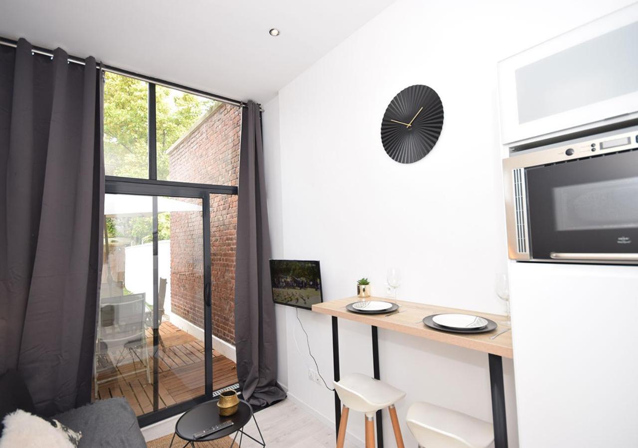 Апартаменты Hyper Centre Valenciennes - Wifi - Terrasse - Tramway - Lerelaisdodile2 Экстерьер фото