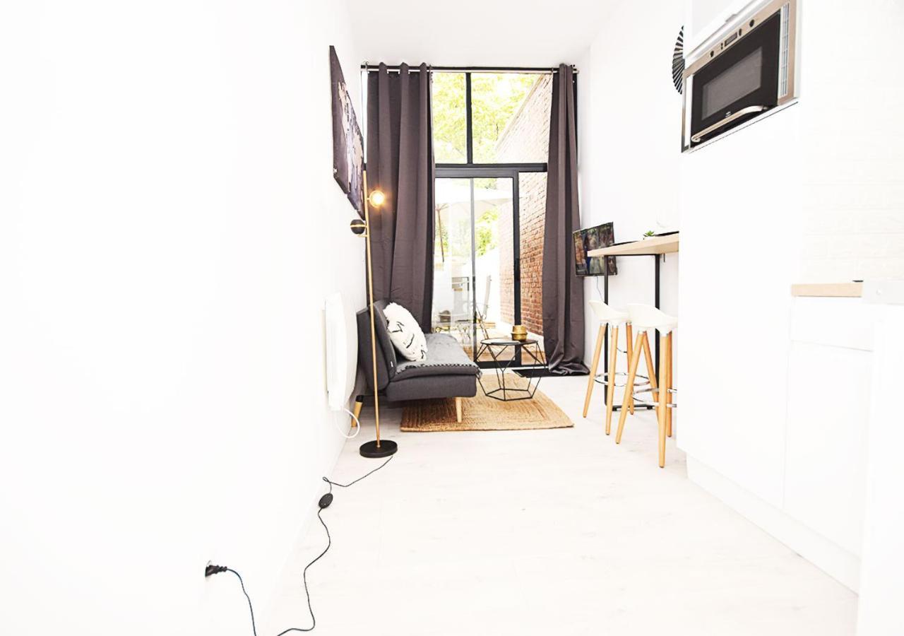 Апартаменты Hyper Centre Valenciennes - Wifi - Terrasse - Tramway - Lerelaisdodile2 Экстерьер фото